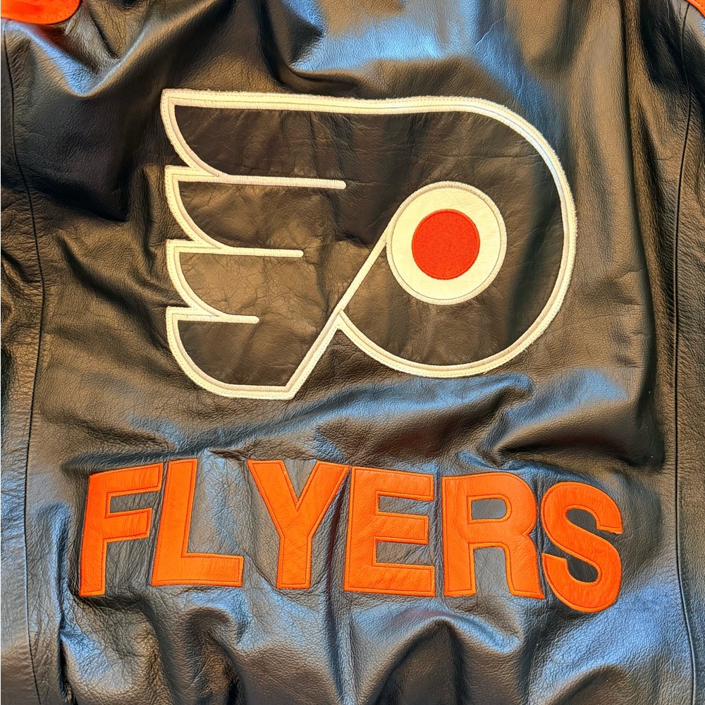 Vintage 80’s G-Ill Philadelphia Flyers Genuine Black and Orange leather jacket - Picture 6 of 12